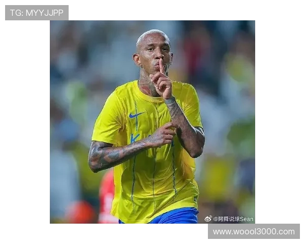 路易斯·卡斯特罗瞄准未来边后卫补强